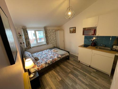 Finsbury Park Apartment | City Nest Studio #3