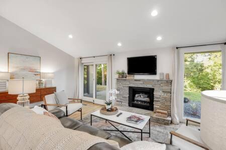 Boise House | City View Foothills Home