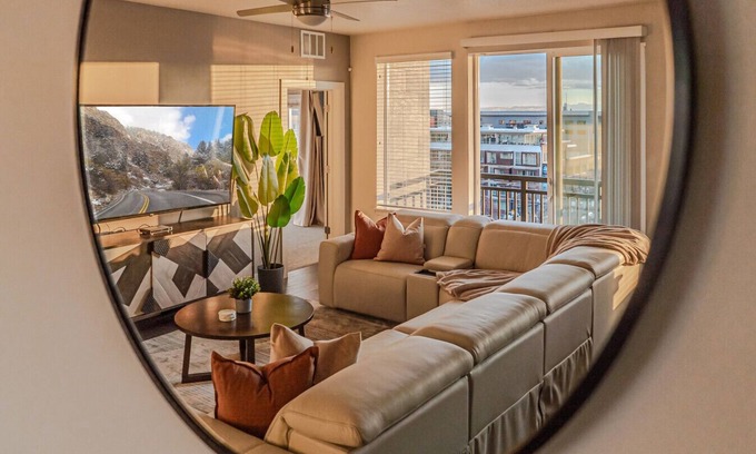 Rio Grande Apartment | City Views 2BR 2BA Pool/Gym Convention Centre
