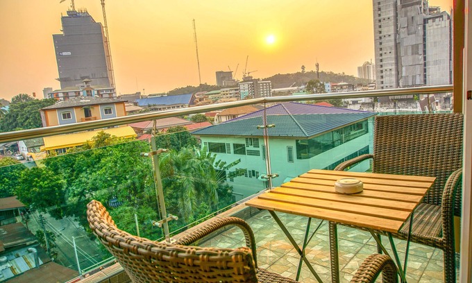 Si Racha Hotel | Cityview Residence