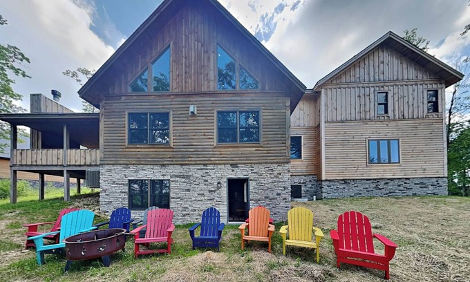 McHenry House | CJ's Mountain Lodge | Indoor Pool, Hot Tub, Fire Pit