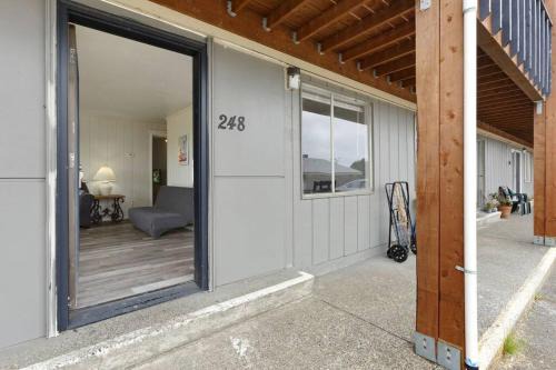 Ocean Shores House | Clam Tide Condo