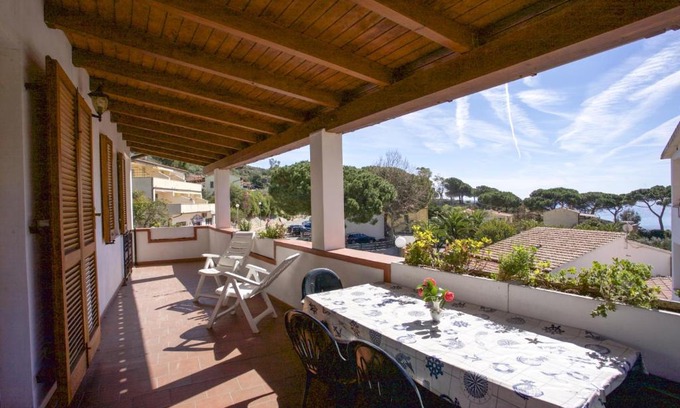 Seccheto Apartment | Clara Vista Mare - Goelba