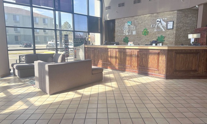 Fort Collins Hotel | Clarion Inn
