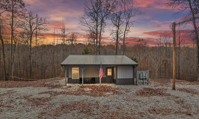 Clarkson House | Clarkson Cabin Near Lake Nolin | Nature Retreat!