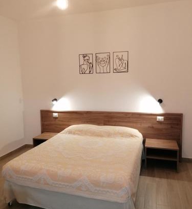 Sant'Anna Arresi House | CLASS ROOMS AFFITTACAMERE
