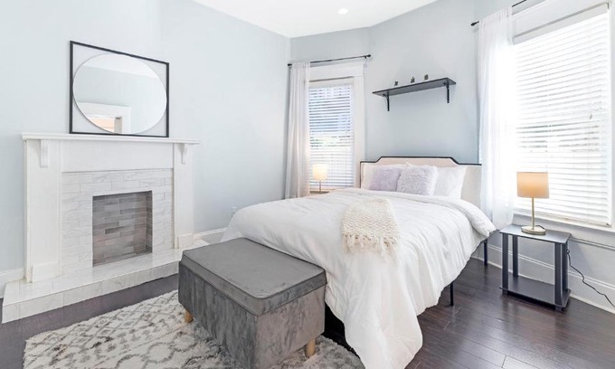 Midtown Apartment | Classic 1 Bedroom Apt in Midtown, ATL