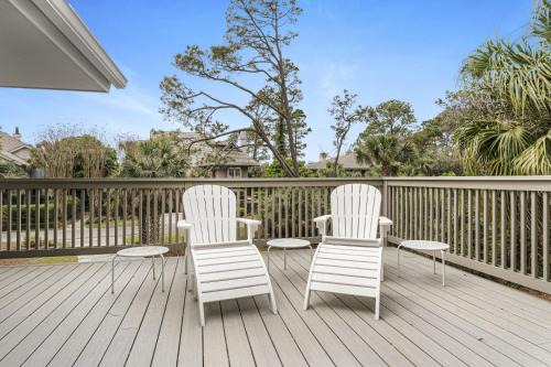 South Beach House | Classic 2nd Row Beach Home - Pet Friendly - 2 Brown Pelican Rd