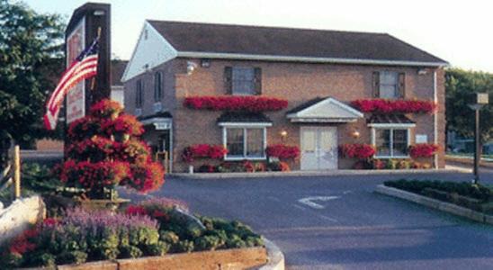 Witmer Hotel | Classic Inn Lancaster