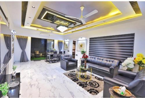 Meera Nagar Apartment | Classic Premium luxurious 3bhk fully furnished apartment in koregaon park