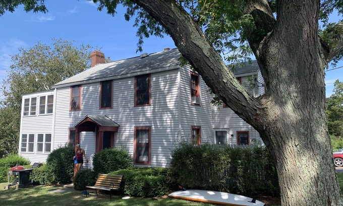Madison Cottage | Classic shoreline cottage 5-minute walk to the beach, Madison CT private beach