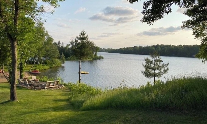 Crosslake Condo | Classic, Stylish 2 Bd 2 Ba Lake Condo on Cross Lake