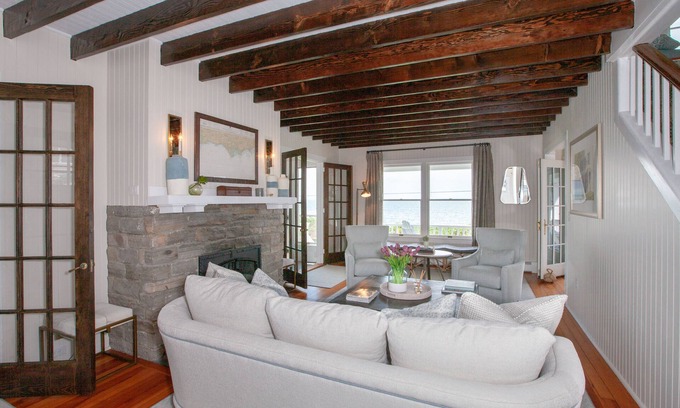 Madison House | Classic Updated Beachfront Beauty with Stunning Waterviews and Private Beach