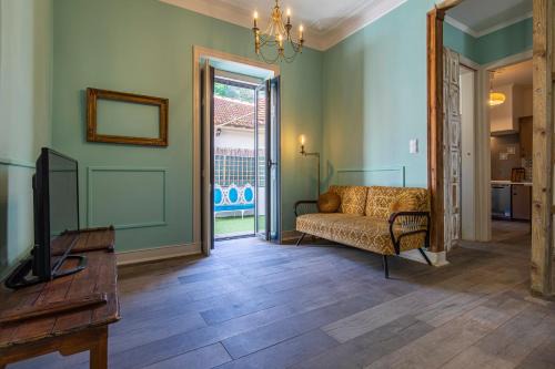 Falca Villa | Classic Villa in Beato Lisbon