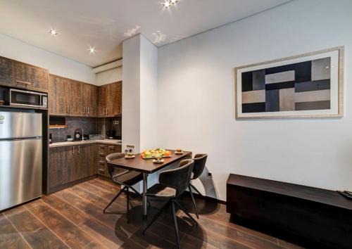 Goudi Apartment | Classy and stylish apartment next to Hilton
