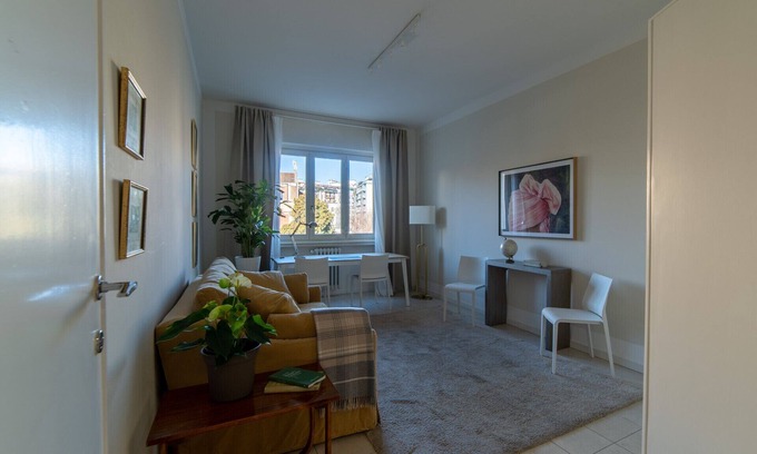 Bullona Apartment | Classy apartment near city life - fiera