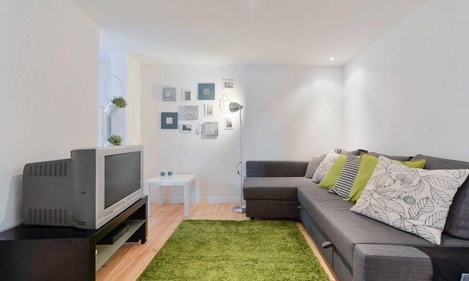 Santa Maria Maior Apartment | Classy, elegant, comfortable, at the entrance of the Castle