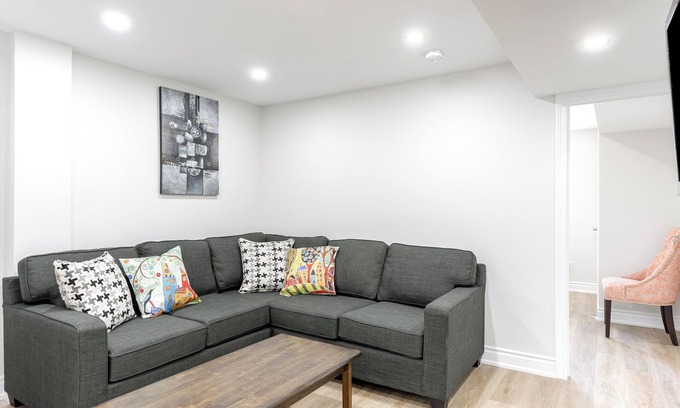 Richmond Hill Apartment | Clean 3BR/2BA Apt - Steps to Amenities!