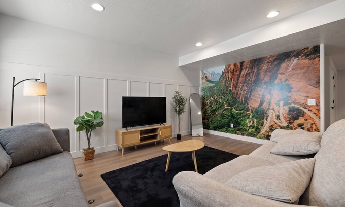 Vineyard Apartment | Clean, New, Cozy Home Near Lake, Top Golf, UVU, BYU
