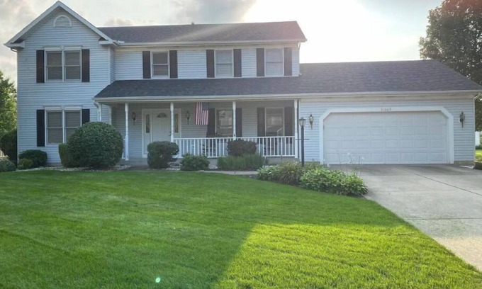 Granger House | Clean newly updated 4 bedroom in quiet Granger