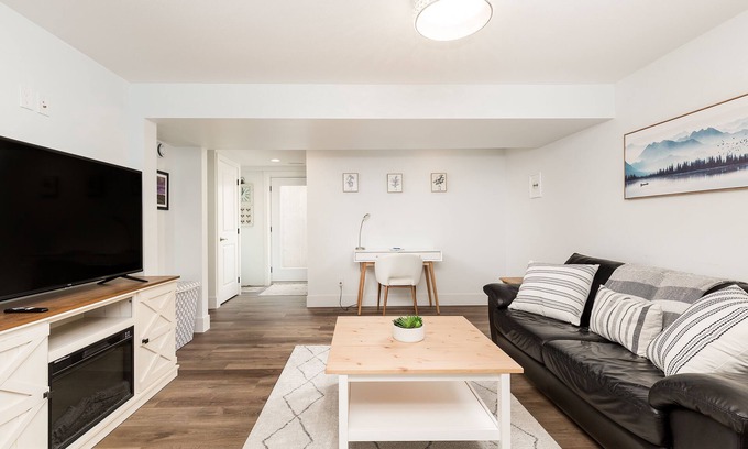 Lethbridge House | Clean westside basement suite, 5 minutes from U of L! Easy highway access!