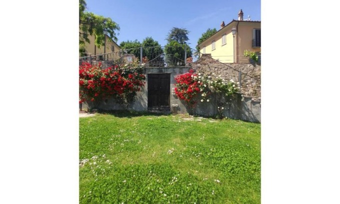 Carmignano Apartment | Clear dawn