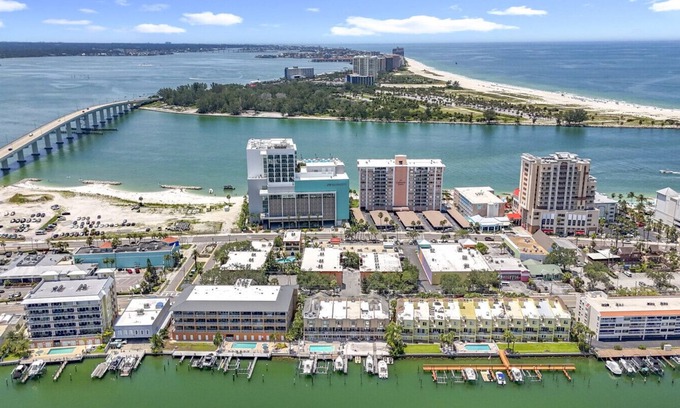 Clearwater Beach House | Clearwater Beach Townhome