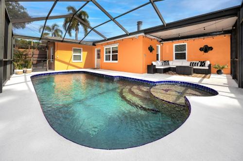 Clearwater House | Clearwater Cabana - Gorgeous Home with Heated Pool