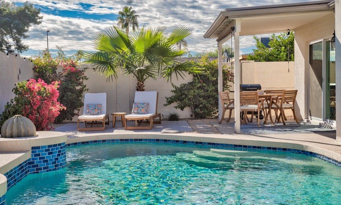 Chandler House | Clementine Haus - Gorgeous Chandler Getaway!