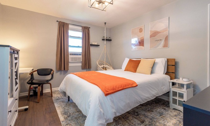 Clifton Apartment | Clifton 1 Bed, Laundry In-Unit, Pet-Friendly, Fios