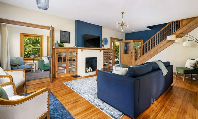 Clintonville House | Clintonville Classic - Entire Home, OSU, Nature
