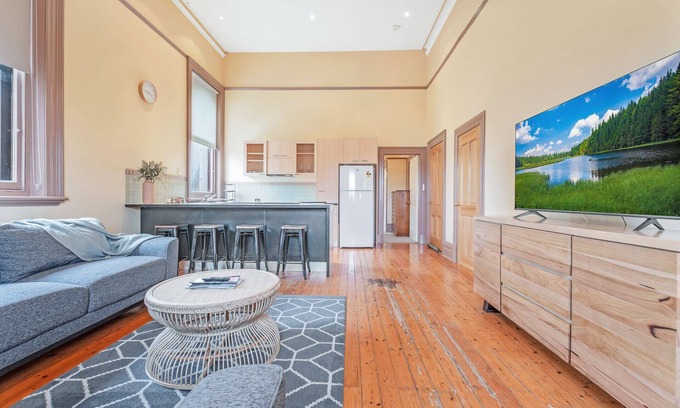 Echuca Hotel | Clocktower Suites