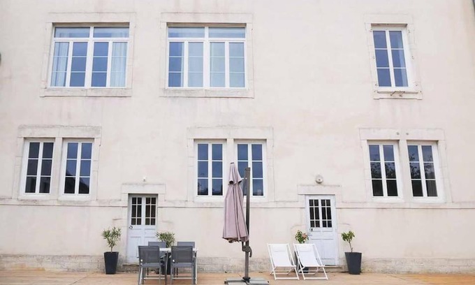 Nolay Apartment | Clos de la Providence, gîte, piscine et Spa 3 chambres