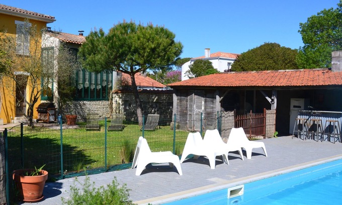 Puilboreau House | Clos Marc André, with swimming pool, 5mn la Rochelle, 15 mn Ré