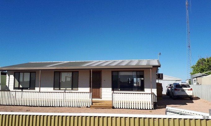 Wallaroo House | Close to All Wallaroo