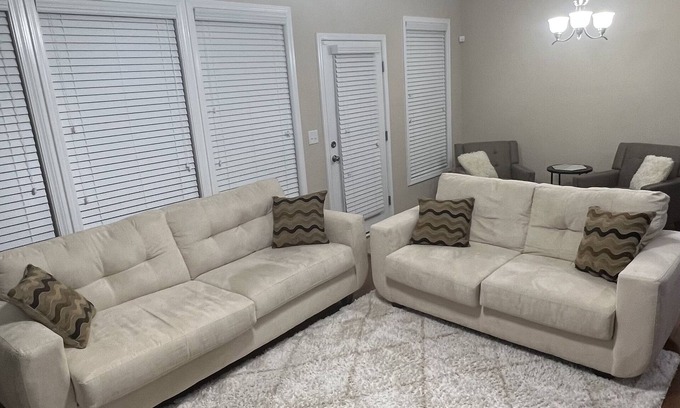 Milton House | close to downtown Alpharetta as well as Avalon shops and restaurants