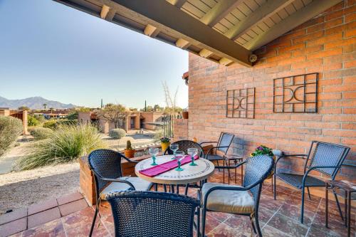 Desert Casitas House | Close to Golf Mtn-View Townhome in Green Valley