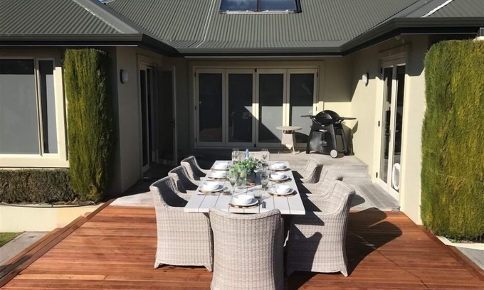 Wharewaka House | Close to Lake; Spa Pool, Games Room