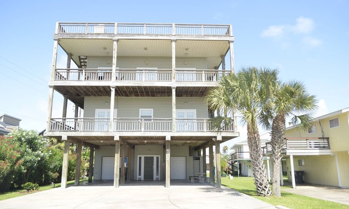 Pirates Beach House | Close to the beach. Spacious & bright with gorgeous views from 3rd decks.