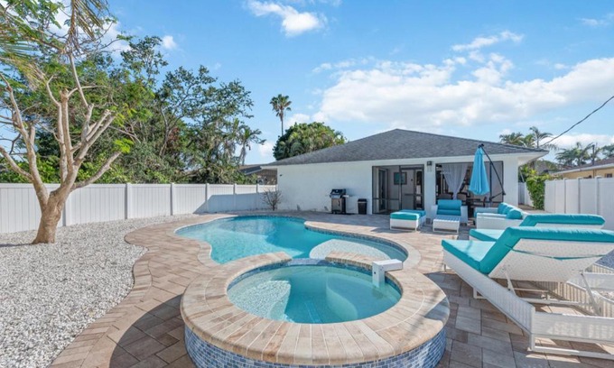 Naples Park House | Close to Vanderbilt Beach home!