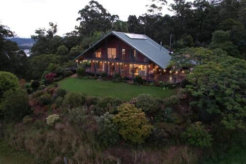 Bowraville Ski Chalet | Cloud Valley Estate -Chalet