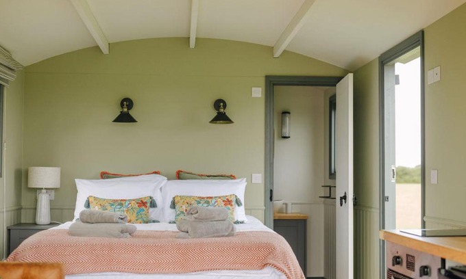 Snettisham Other | Clover Hut - Snettisham Meadows