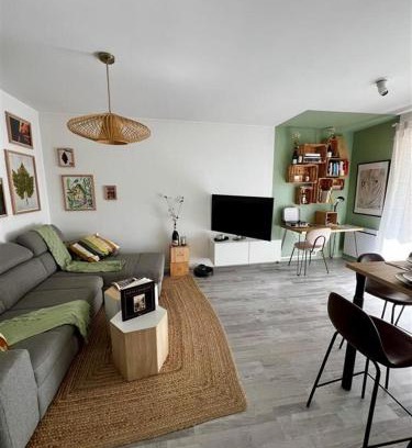 Hincmar Apartment | Clovis - Hypercentre avec balcon et parking