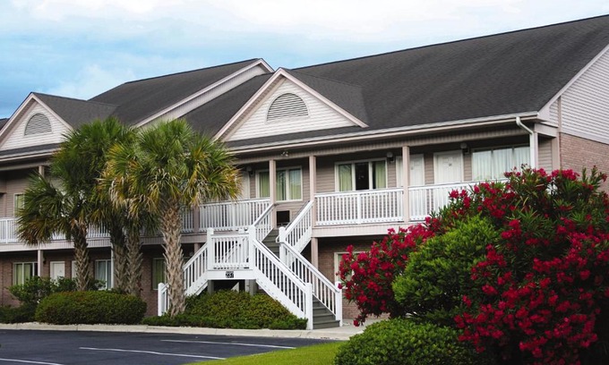 Surfside Beach Resort | Club Wyndham Grand Palms