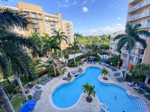 Survey Creek Resort | Club Wyndham Palm-Aire