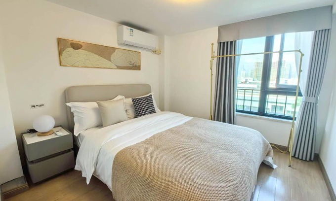 Xiangzhou District Apartment | 100 m² Apartment ∙ 3 bedrooms ∙ 6 guests