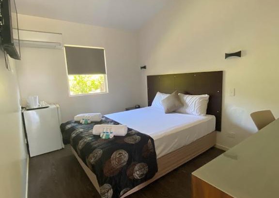 Moura Hotel | Coal n Cattle Hotel Motel