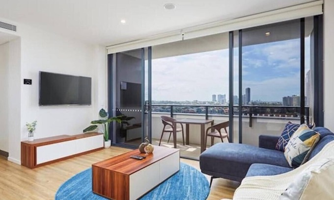 Surfers Paradise Apartment | Coast life 2 bedroom Apartment In Surfers Paradise