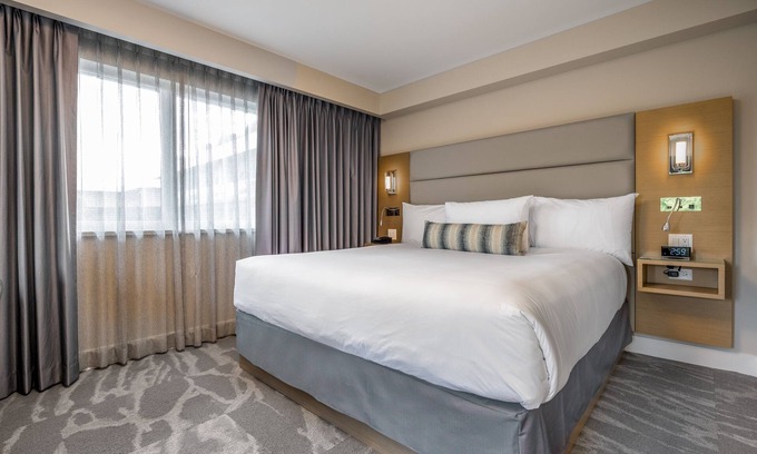Delta Hotel | Coast Tsawwassen Inn