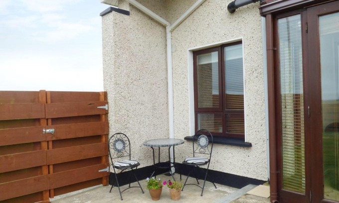 Kilmore House | Coast View